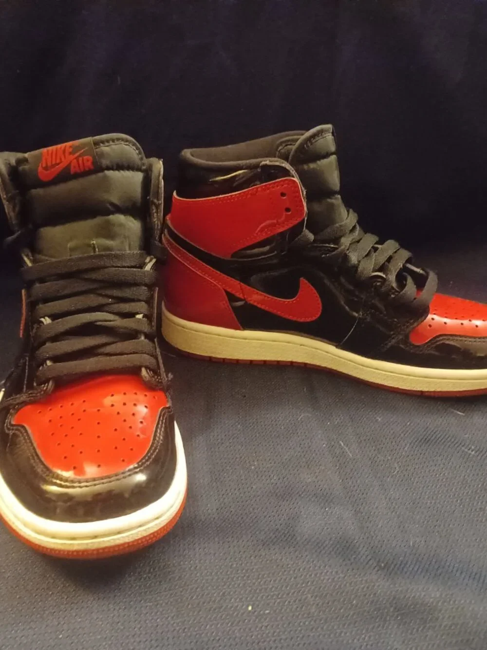 Nike Air Jordan 1 Retro High OG Bred Patent Leather Black Red Size 8